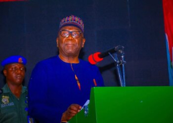 Abdulrazaq felicitates Christians at Christmas, calls for peace in Kwara