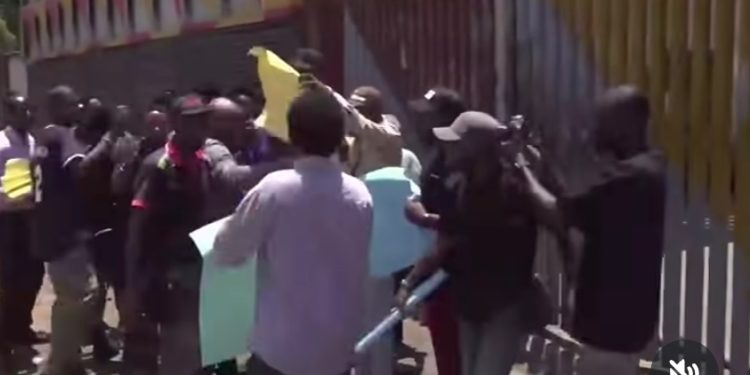 Lagos residents stage protest over poor power supply