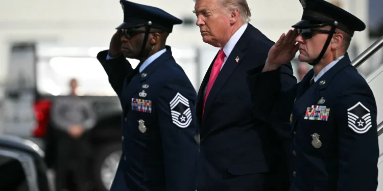 Trump says ‘no sticking points at all,’ predicts deal with Iran could come in days