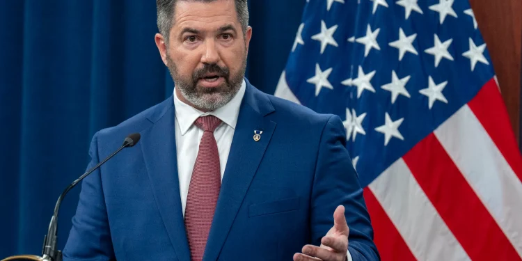 Pentagon denies reported assessment that de-mining Hormuz will take six months