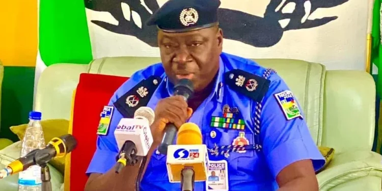 Police arrest three kidnap suspects, rescue victim