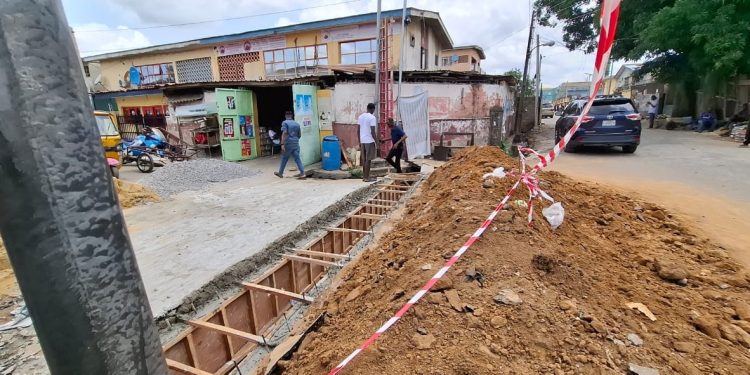Comrade Dauda Flags-Off Drainage And Road Intervention On Oluwaleyimu Street In Line With I.K.E.J.A Agenda 