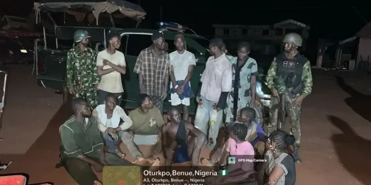 Troops rescue 13 kidnapped Benue Links passengers in Benue