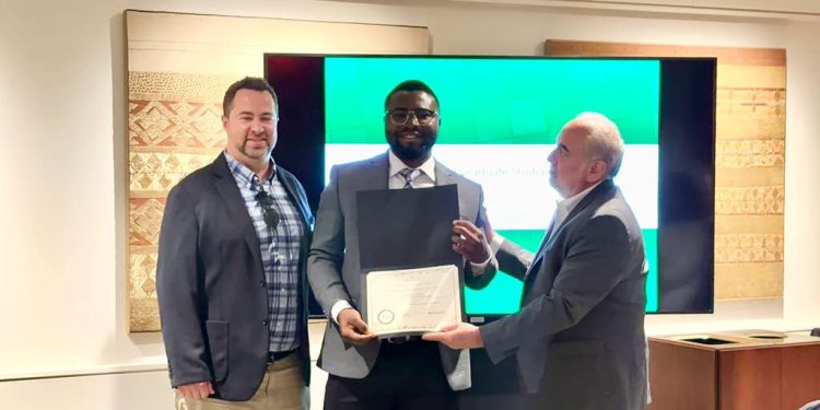 Nigerian wins top graduate award at US university