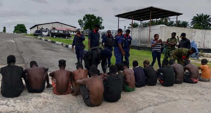 Nigerian Army Arrests 15 Suspects Over Attempt to Siphon Crude from Dangote Refinery’s Vessel
