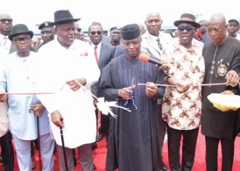 Osinbajo hails Diri’s infrastructural drive in Bayelsa