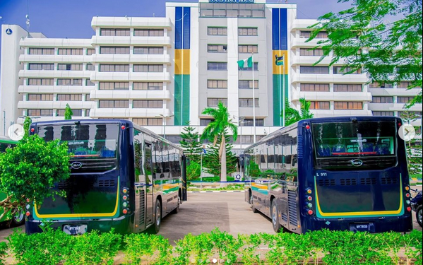 Police launch welfare bus scheme, deploy CNG vehicles to ease personnel commute in FCT