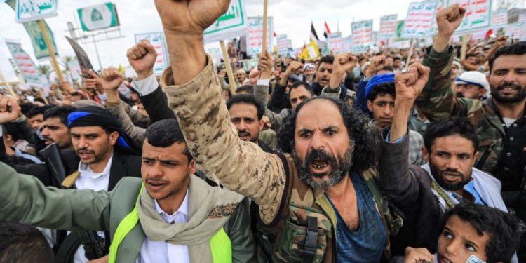 Houthis Threaten To Close Bab al-Mandeb Strait Over Trump Policies