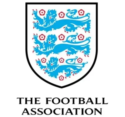 FA bans U11 players from heading balls over health fears