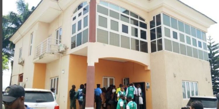 FCCPC Seals Abuja Estate Over Undelivered Houses After Payment