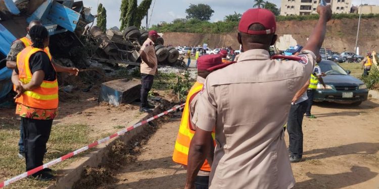 Driver, two others die in Plateau auto crash