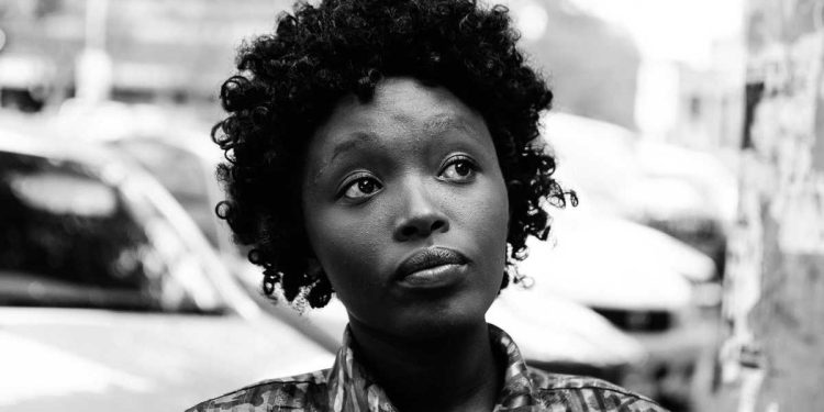 I heard a lady singing the song my daughter sang before going missing 17 years ago, so I went closer