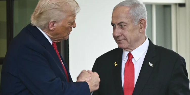 Netanyahu meets bereaved families ahead of Israel’s Memorial Day