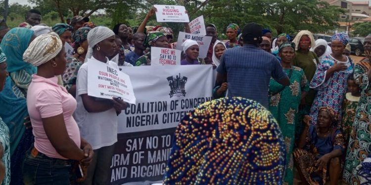 Protest in Osun over alleged transfer of INEC officials