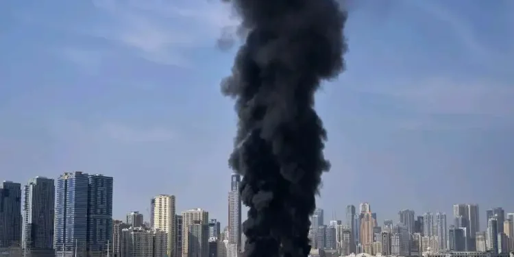 Again, Iran shuts Strait of Hormuz as US standoff deepens