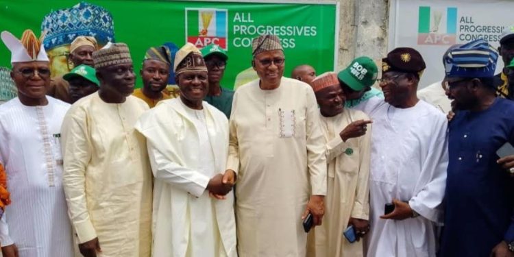 Ex-Kwara APC chair declares governorship bid