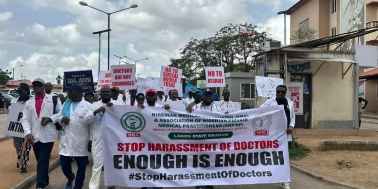 Lagos doctors protest police harassment, warn of health crisis