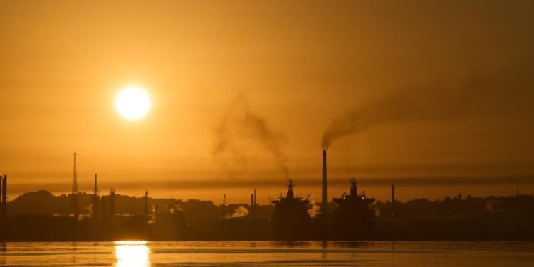 Contributor: U.S. sanctions to hurt Cuban civilians violate the Geneva Conventions